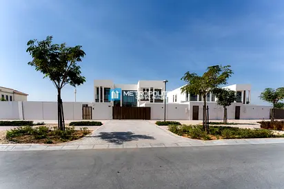 Type V|Next to Corner |Driver Room |Souk Al Jubail