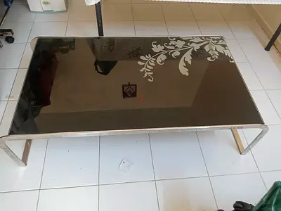 Table (Glass)