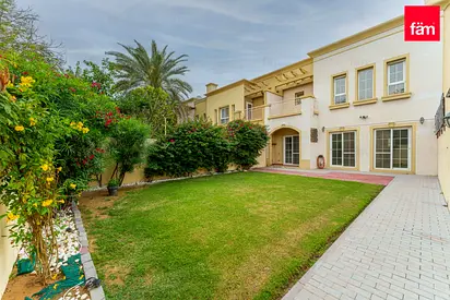 Vacant | 3 Bedroom | Single Row
