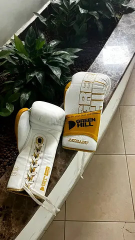 Green hill boxing gloves