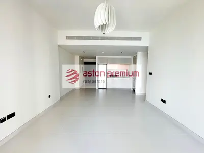 Private Beach| Unfurnished 1 BR| Partial Palm View
