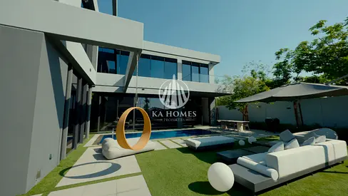 Prime Opportunity | Ready Corner Villa | Freehold | Strategic Location Near Dubai