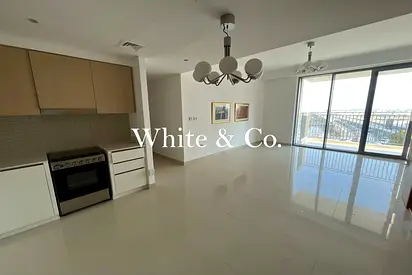 Bright and Spacious | 2 bed | Unfurnished