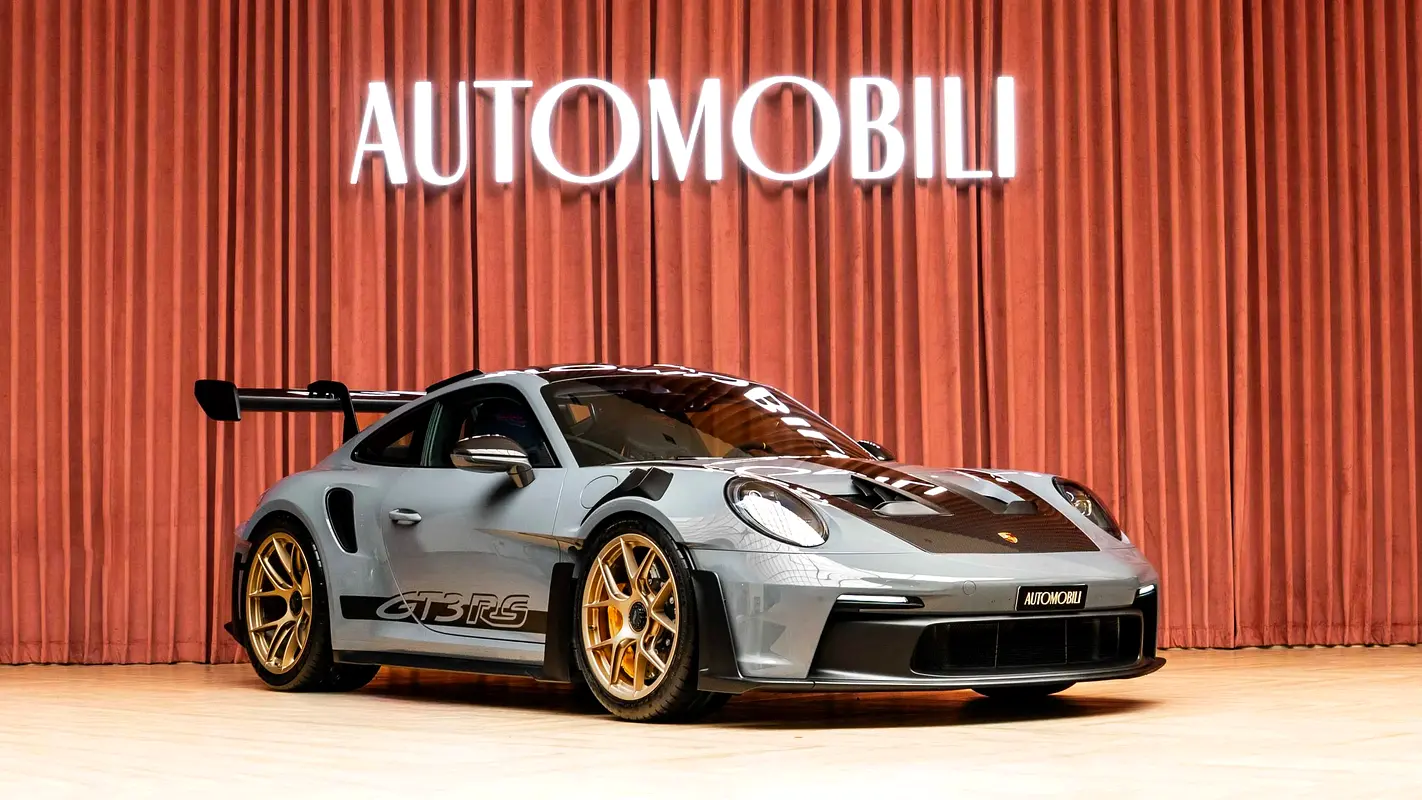 Porsche 911 2025 — photo 1 of 19