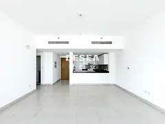 Vacant | Corner Unit | Spacious Layout