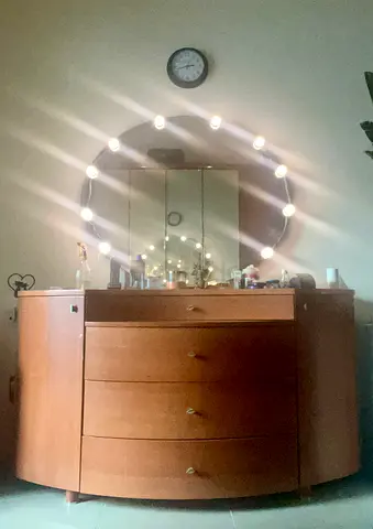 Wooden Dresser with  Mirror and Vanity Lights