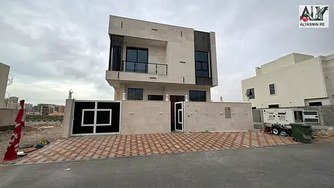 Luxury Villa for Sale | 5 Master Bedrooms + Private Pool + Roof | Al Yasmeen, Ajman