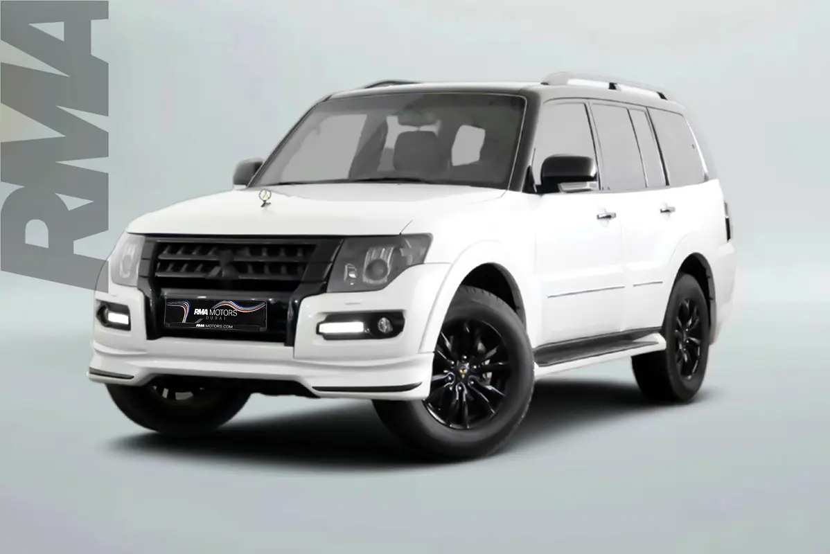 Mitsubishi Pajero 2020 — photo 1 of 13