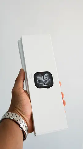 APPLE WATCH SERIES 11 - 46mm APPLE CARE PLUS TILL 10/07/2027