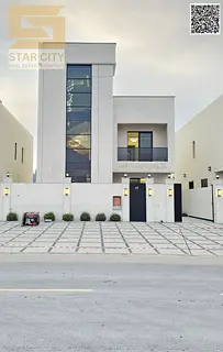An unmissable opportunity: A luxurious villa in the heart of Al-Haliou district, featuring a modern