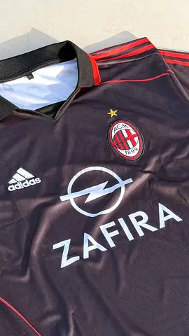 AC Milan Vintage Black shevchenko  Home Football Jersey•Embroided logos🪡 •five sleeve •dotnet