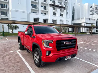 للبيع GMC سييرا خليجي بحالة الوكالة ماشاء الله قمة فالنظافة