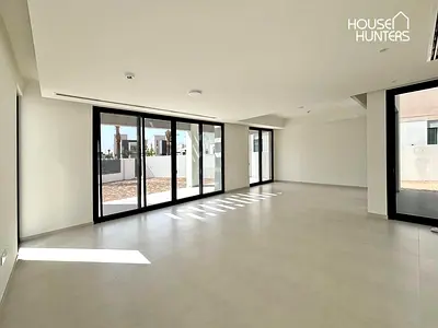 Corner Unit | Huge Plot | Backing Green Belt