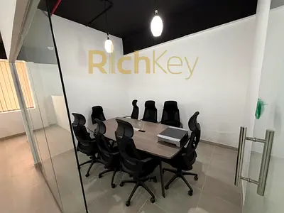 Vacant Furnished Office | Detroit House | Prime Location