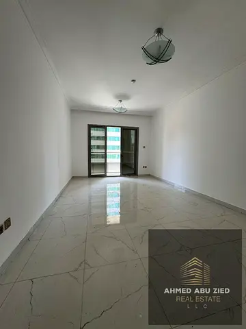 اول ساكن افخم غرفتين وصاله بلكونه اطلاله مفتوحه باركن مجانا جميع الغرف ماستر تشطيبات الترا سوبر ديلوكس