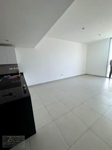 High-Floor 2BR Apartment | Balcony | Park Views