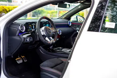2022 Mercedes-BENZ AMG 缩略图 12