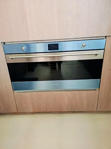 Smeg 90 cm Built-in Electric Oven – Premium  Italian Design
