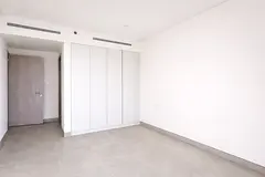 STUDIO | HIGH FLOOR | PRIME LOCATION