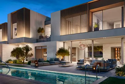 Op Deal| Exclusive| Prime Location| Big Plot