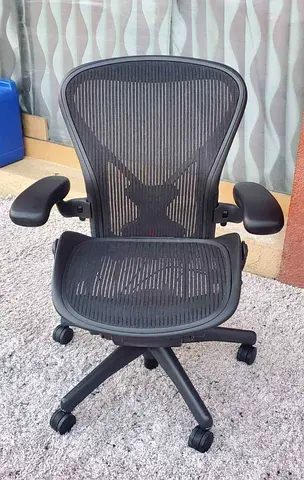Herman Miller Standard Size Aeron Classic Office Chair fully loaded