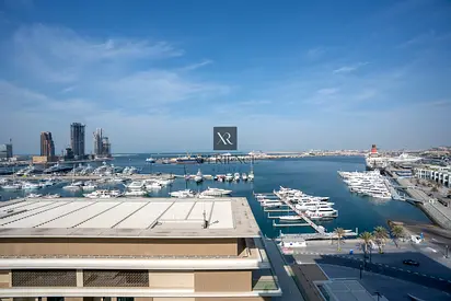 COMMUNITY EXPERT | SEA VIEW | HIGH FLOOR | VACANT