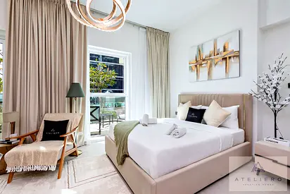 Urban Oasis Studio with Terrace and Pool Access