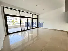 Private Garden | Large Layout | Ready to move in