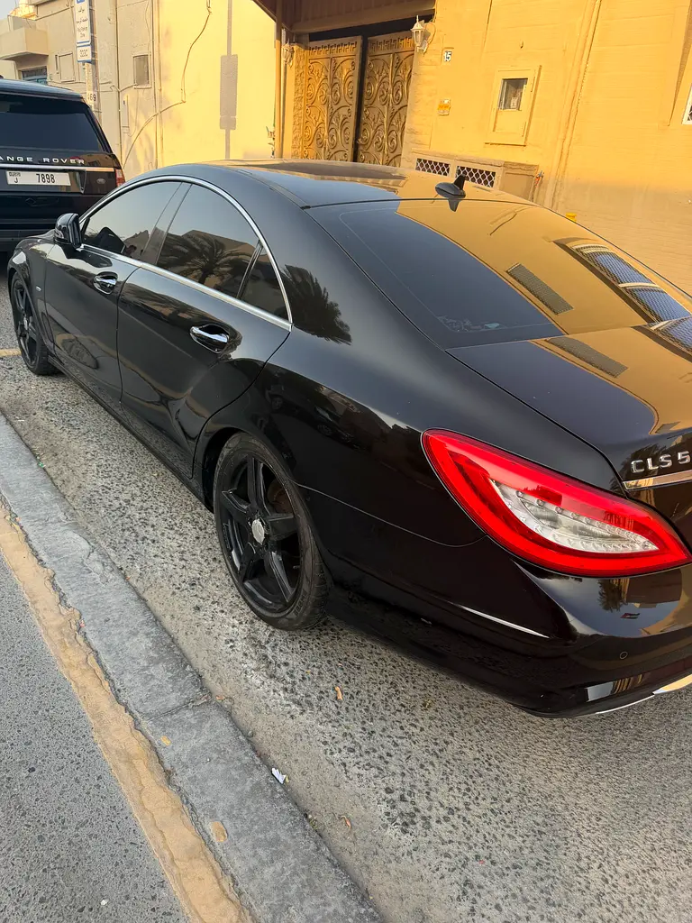 Mercedes-Benz CLS-Class 2012 — photo 1 of 4