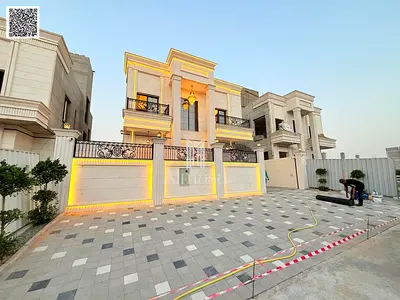 A luxurious classic villa with a complete design in Al-Haliou 1, ready to move in, with a price including registration fees and freehold ownership.