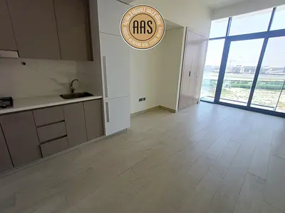 Spacious and luxurious Studio apartment with fully equipped kitchen only 49k ready to move