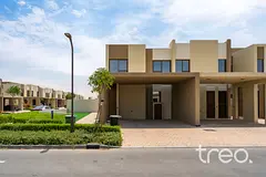 Corner Unit | Well maintained|Vacant