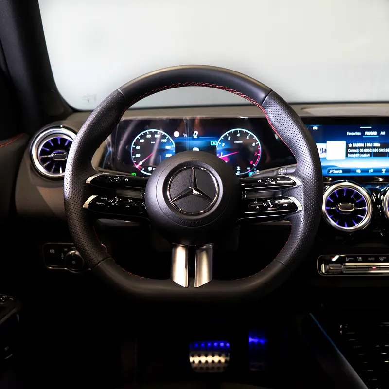 Mercedes-Benz GLB-Class 2025