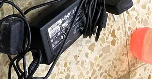 laptop charger toshiba original