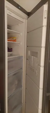 Tall Upright Freezer - Good Working Condition bosh