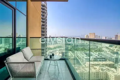 Fully Furnished | Bright Unit | High Floor