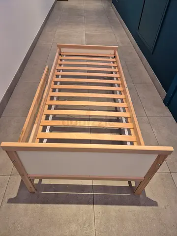 IKEA SNIGLAR Baby Crib - Solid Pine, Light Wood (Good Condition)