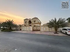 Villa for sale directly from the owner, price includes electricity, water, and air conditioning. Per