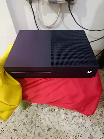 Xbox One S for sale (with controller)
