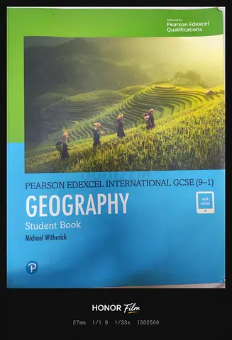 Pearson Edexcel International GCSE (9–1) Geography Student Book by Michael Witherick