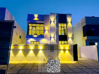 A villa on the main street, ready to move in, including all registration and ownership fees, in one of Ajman's most prestigious areas. Freehold owners