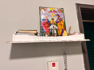 White Wall Shelf’s , black frame mirror, brown wall shelf