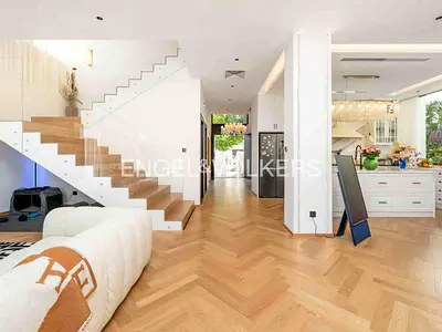 Stunning Views | Upgraded | Turnkey