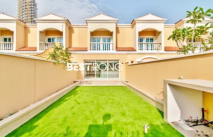 Fully Upgraded, Modified 2Bedromm, Family Home