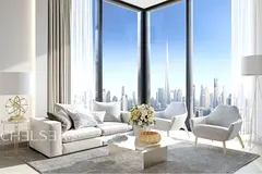 MID-FLOOR | MULTIPLE OPTIONS | AREA SPECIALIST