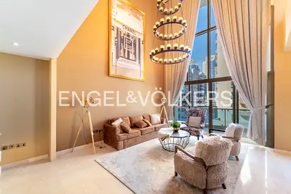 Fully Furnished | Vacant | Upgraded