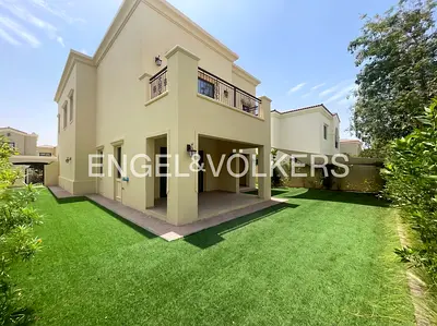 Open Living | Well Connected | Family Friendly