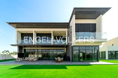 Golf Course Views | Biggest Plot | Fully Furnished