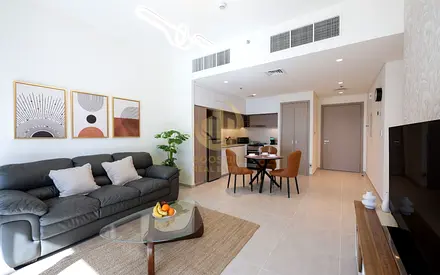 1BR Furnished Park View Creek Edge Vacant