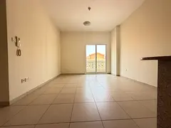 DEAL !!!SPACIOUS 1 BEDROOM APARTMENTS FOR RENT INTERNATIONAL CITY , WITH BALCONY , CLOSED KITCHEN ,